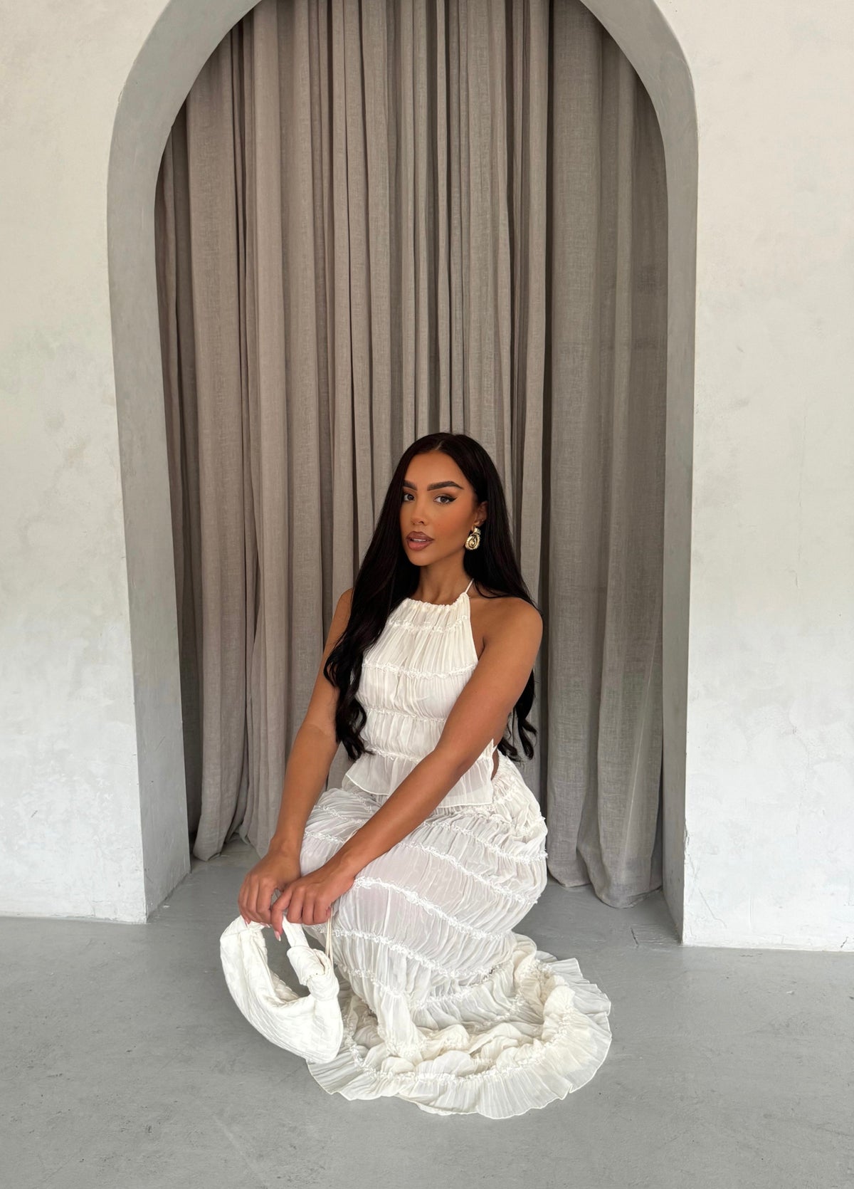 Diane | Damski zestaw Adelynn top halter i warstwowa spódnica maxi luźny