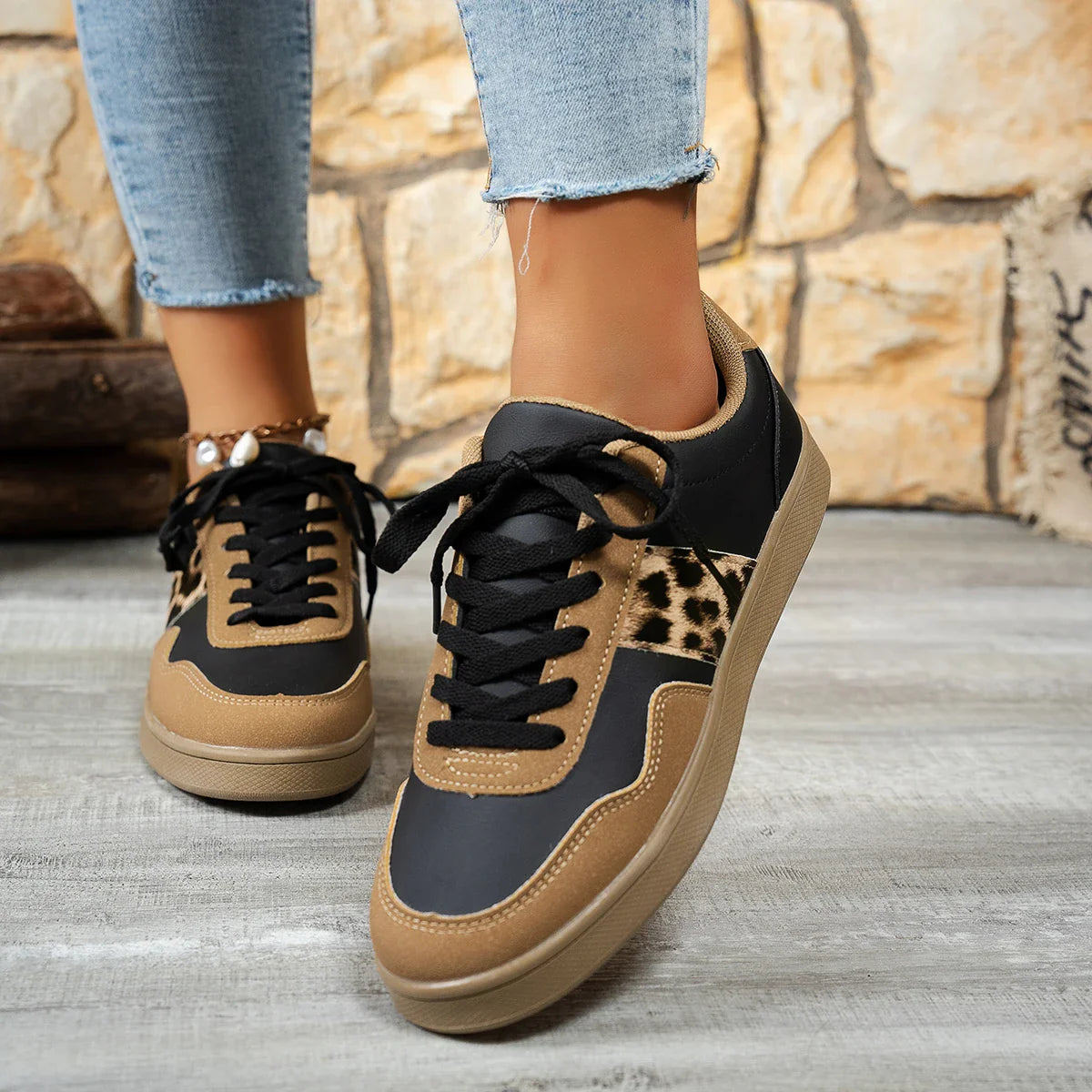 Adrianna - Damskie sneakersy z motywem panterki