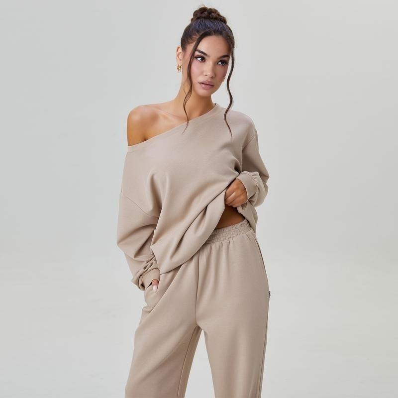 Michele | Damski komplet loungewear off-shoulder z szerokimi nogawkami