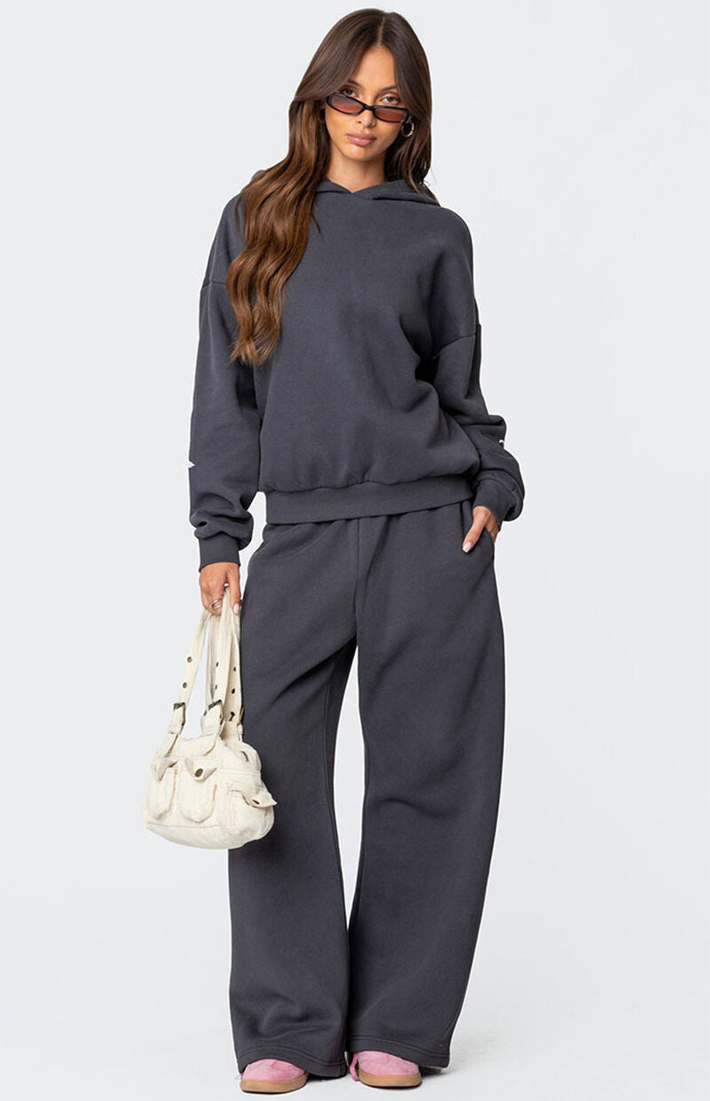 Delilah I Loungewear Niezbędny zestaw oversize'owej bluzy z kapturem i spodni