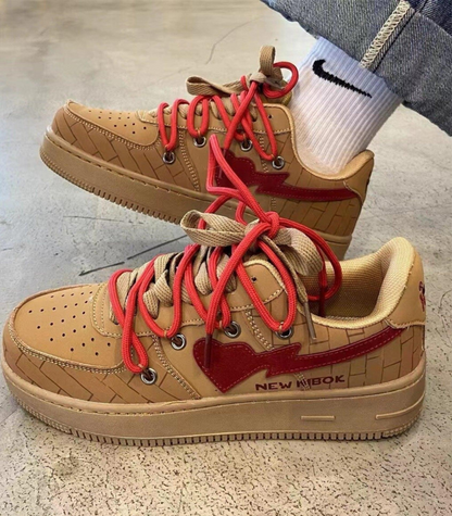 Mabel | damskie sneakersy niskie z kontrastowymi detalami i sznurowaniem