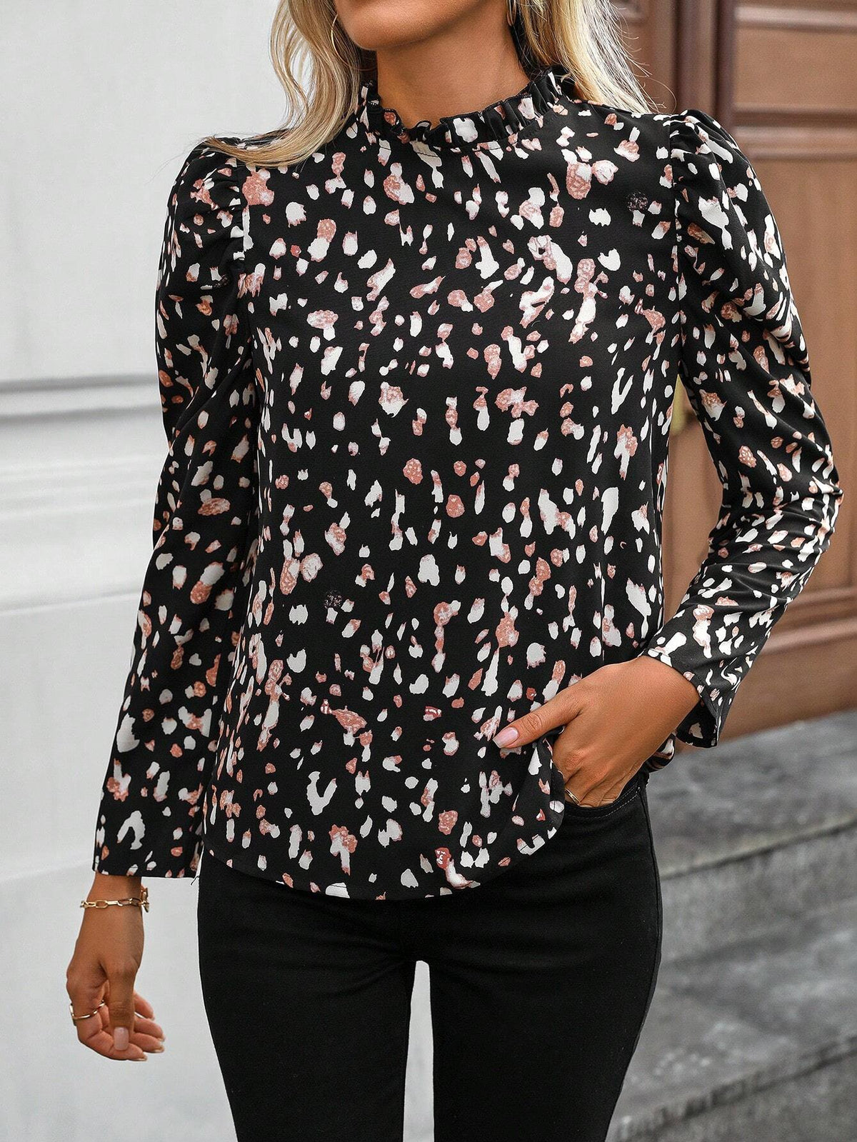 Sylvia | Bluzka damska vintage z falbanami, elegancka i romantyczna