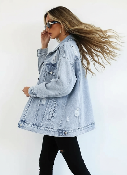Megan | Damska oversize kurtka jeansowa z przetarciami, modny i casualowy fason