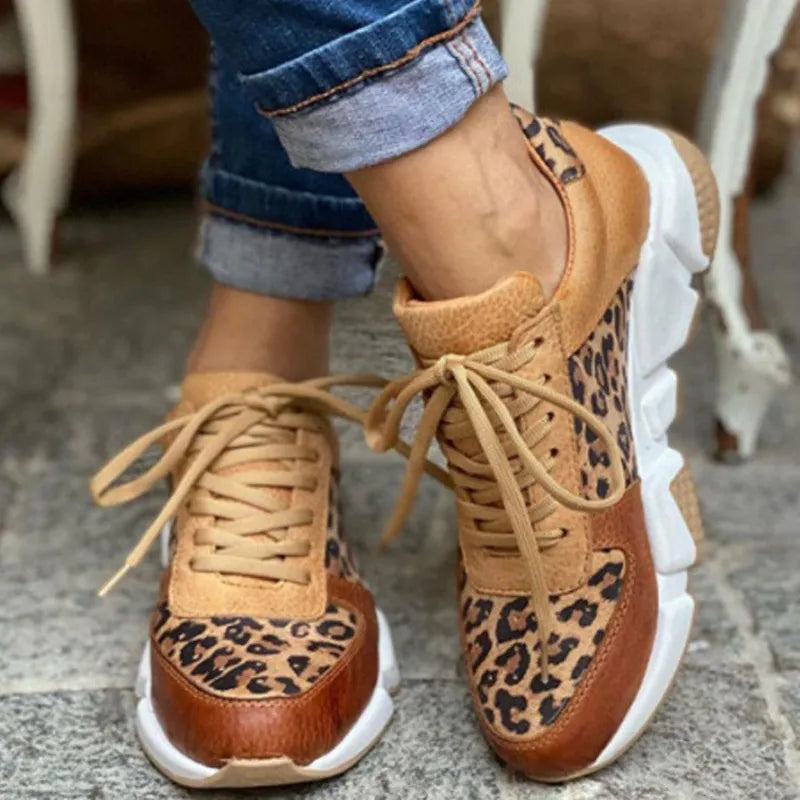 Carmelita I Damskie buty z nadrukiem panterki