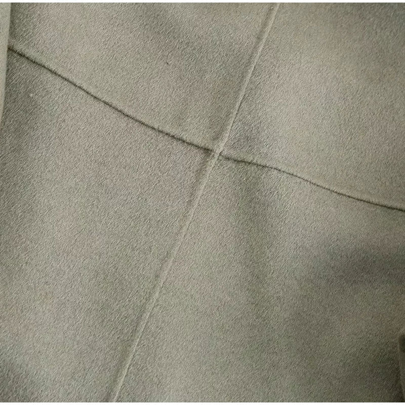 Rosalie – damski, elegancki płaszcz w stylu streetwearowym z kapturem