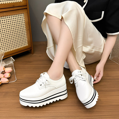 Samantha - Nowoczesne sneakersy na platformie z grubą podeszwą dla kobiet