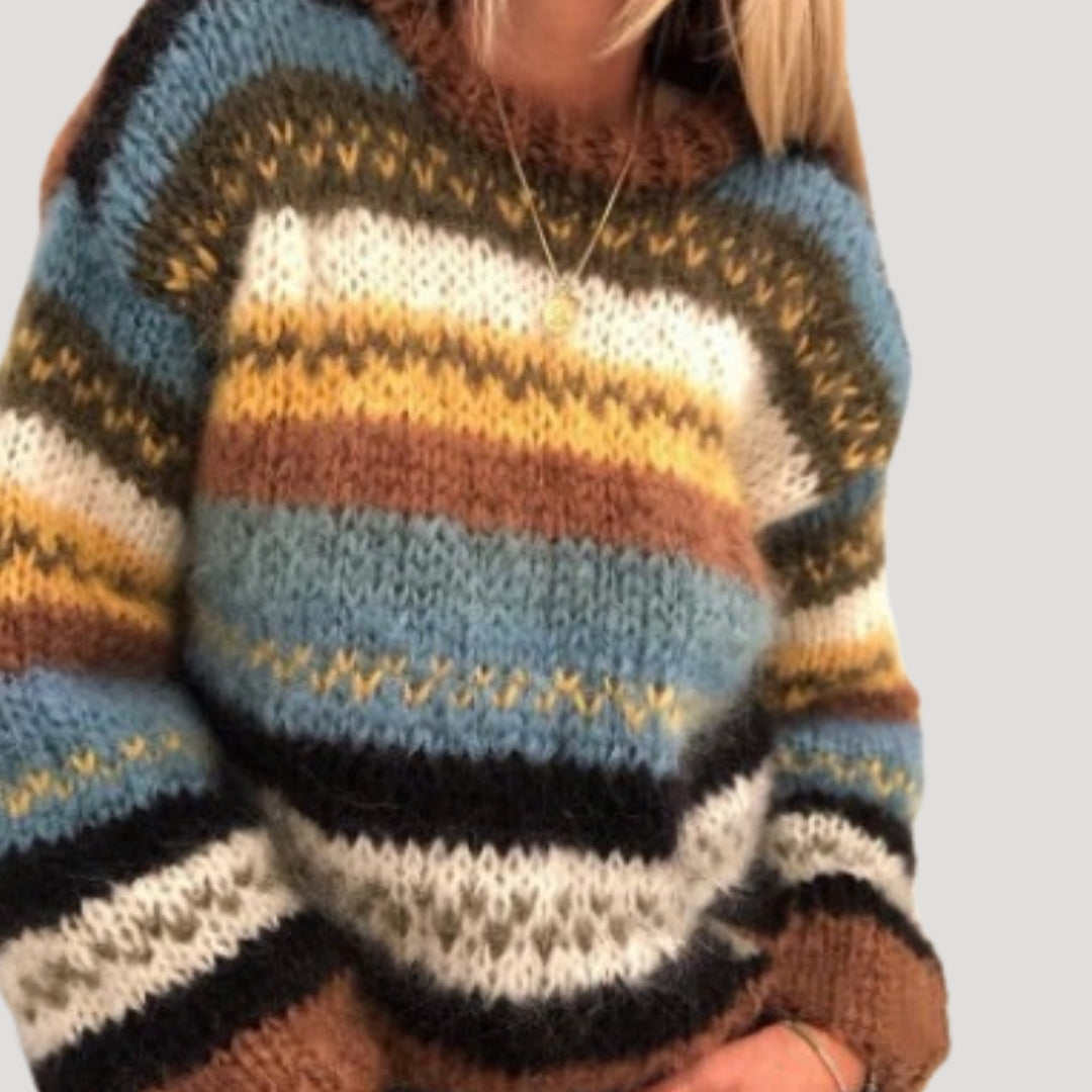 Alanna - Oversize’owy dzianinowy damski sweter – zimowy