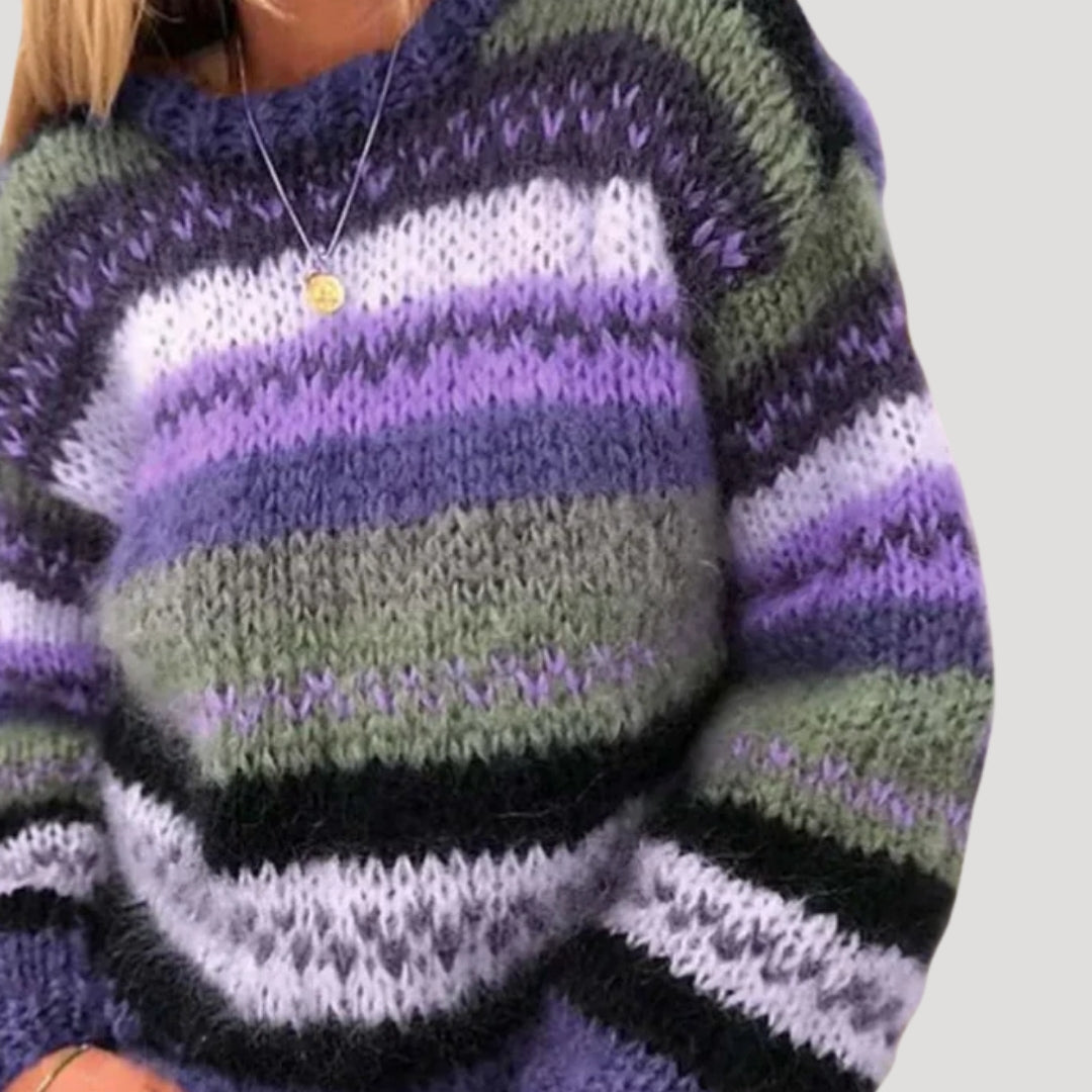 Alanna - Oversize’owy dzianinowy damski sweter – zimowy