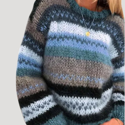 Alanna - Oversize’owy dzianinowy damski sweter – zimowy