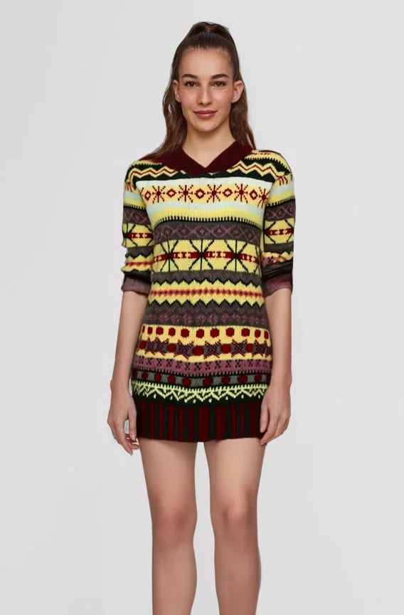 Magda - Damski sweter z kolorowym wzorem etnicznym