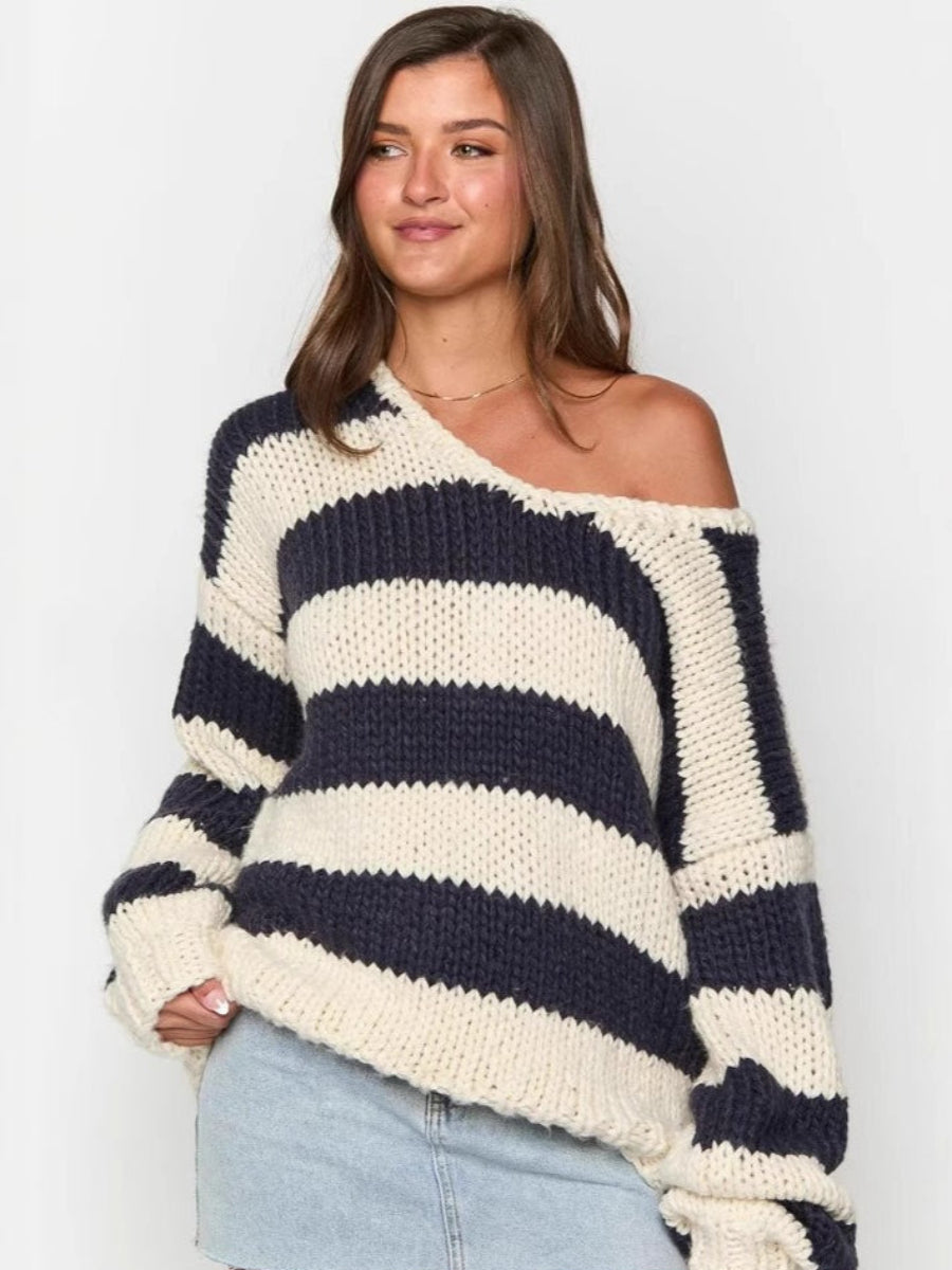 Megan | Damski gruby sweter dzianinowy w paski z odkrytymi ramionami