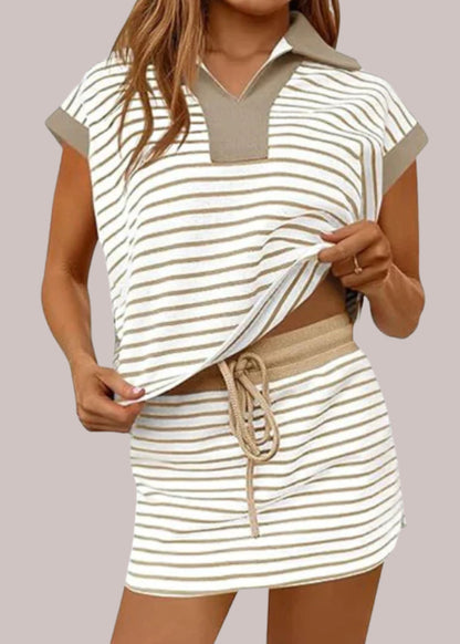 Haisley | komplet damski skort z topem polo w paski