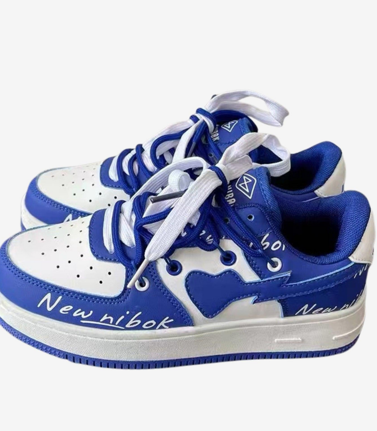 Mabel | damskie sneakersy niskie z kontrastowymi detalami i sznurowaniem