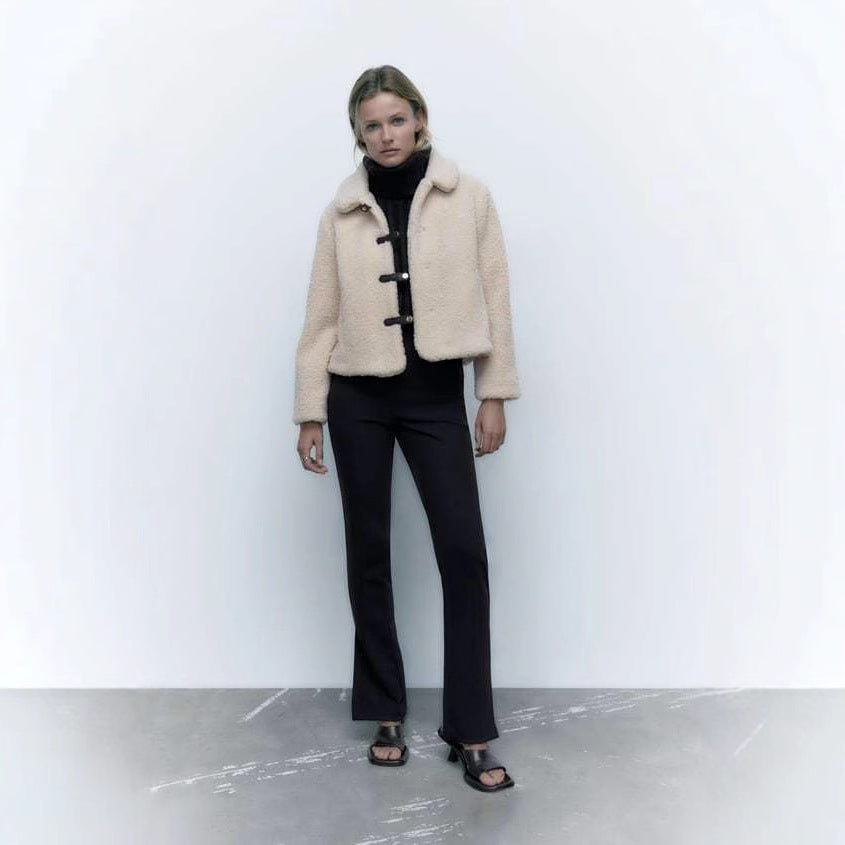 Peggy – Elegancka, modna, krótka kurtka damska typu teddy