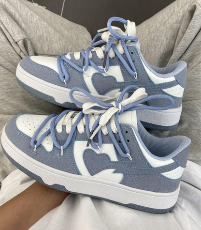 Mabel | damskie sneakersy niskie z kontrastowymi detalami i sznurowaniem