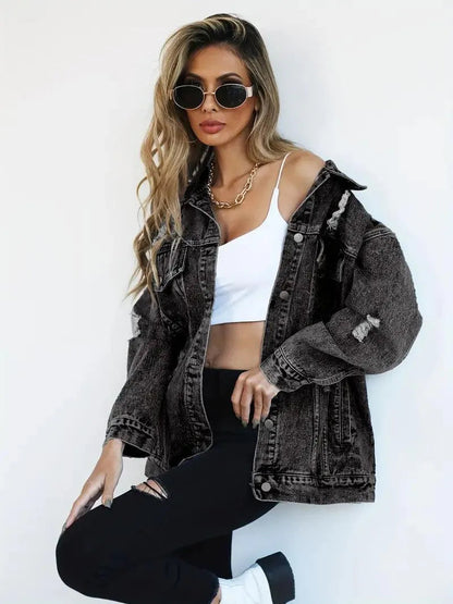 Megan | Damska oversize kurtka jeansowa z przetarciami, modny i casualowy fason