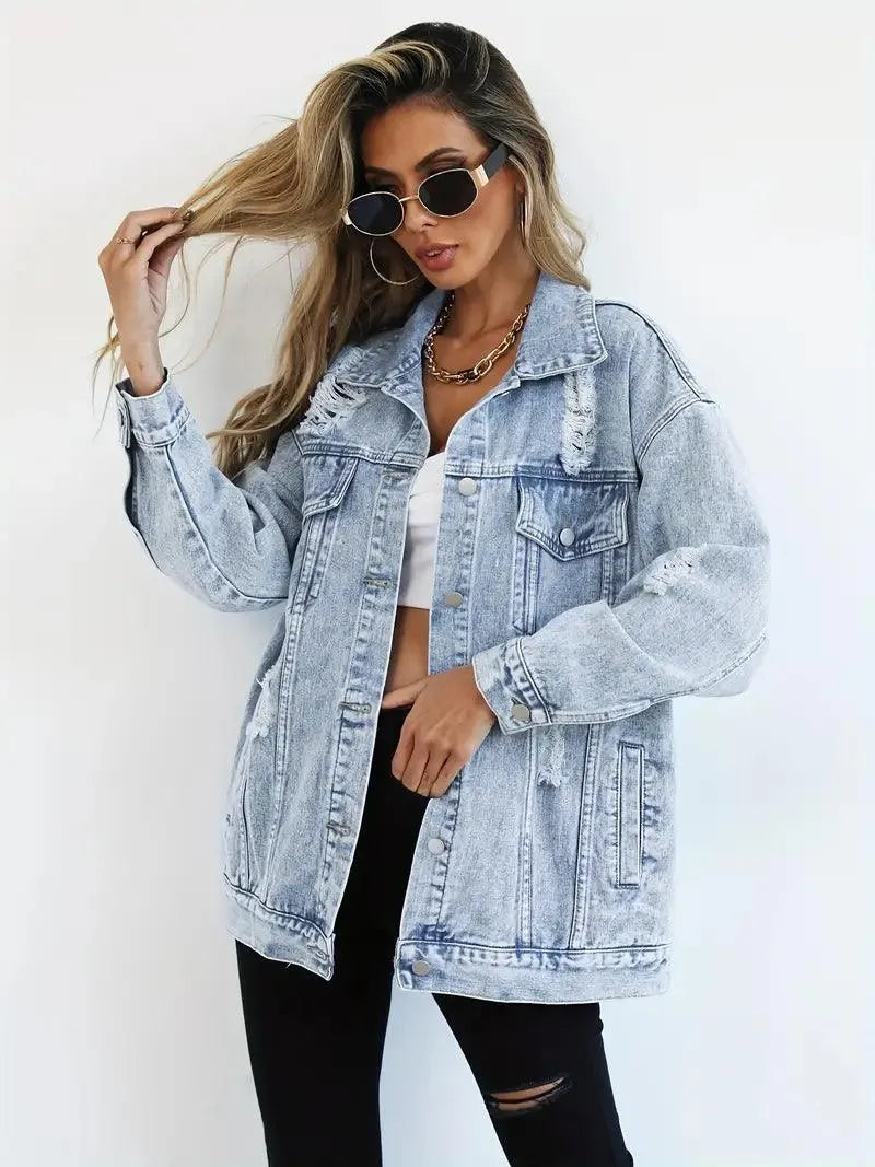 Megan | Damska oversize kurtka jeansowa z przetarciami, modny i casualowy fason