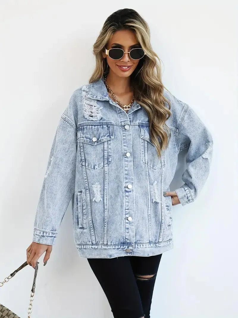 Megan | Damska oversize kurtka jeansowa z przetarciami, modny i casualowy fason
