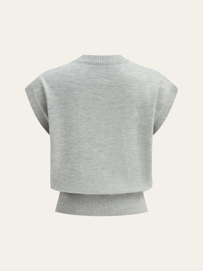 Iona | Damski dzianinowy top z aplikacjami kwiatowymi i krótkimi rękawami typu cap sleeve