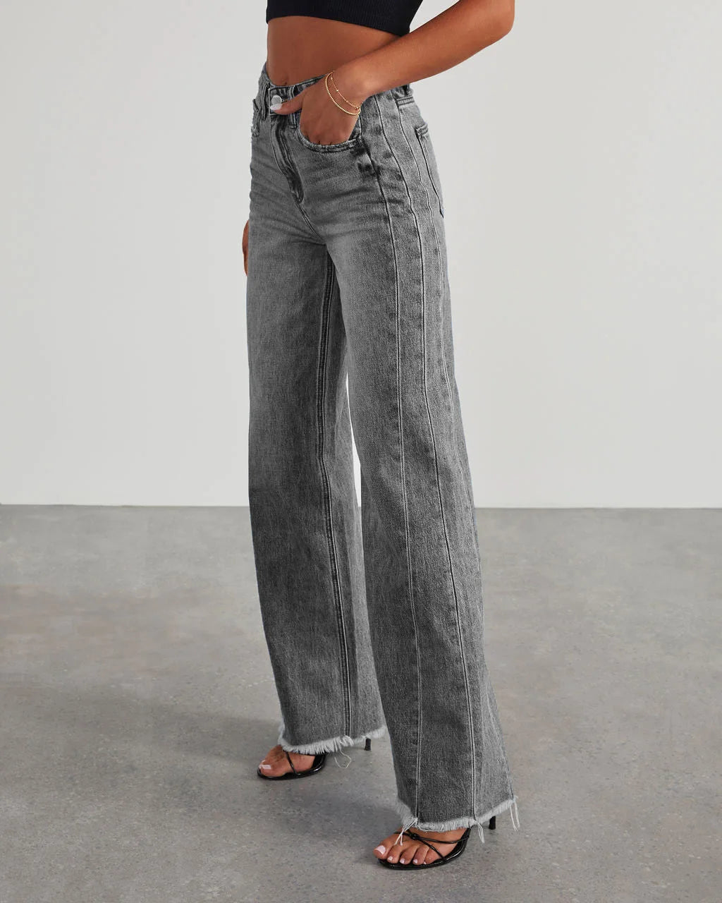 Barbara | Jeansy damskie wide leg | Szare, z nieobszytym dołem