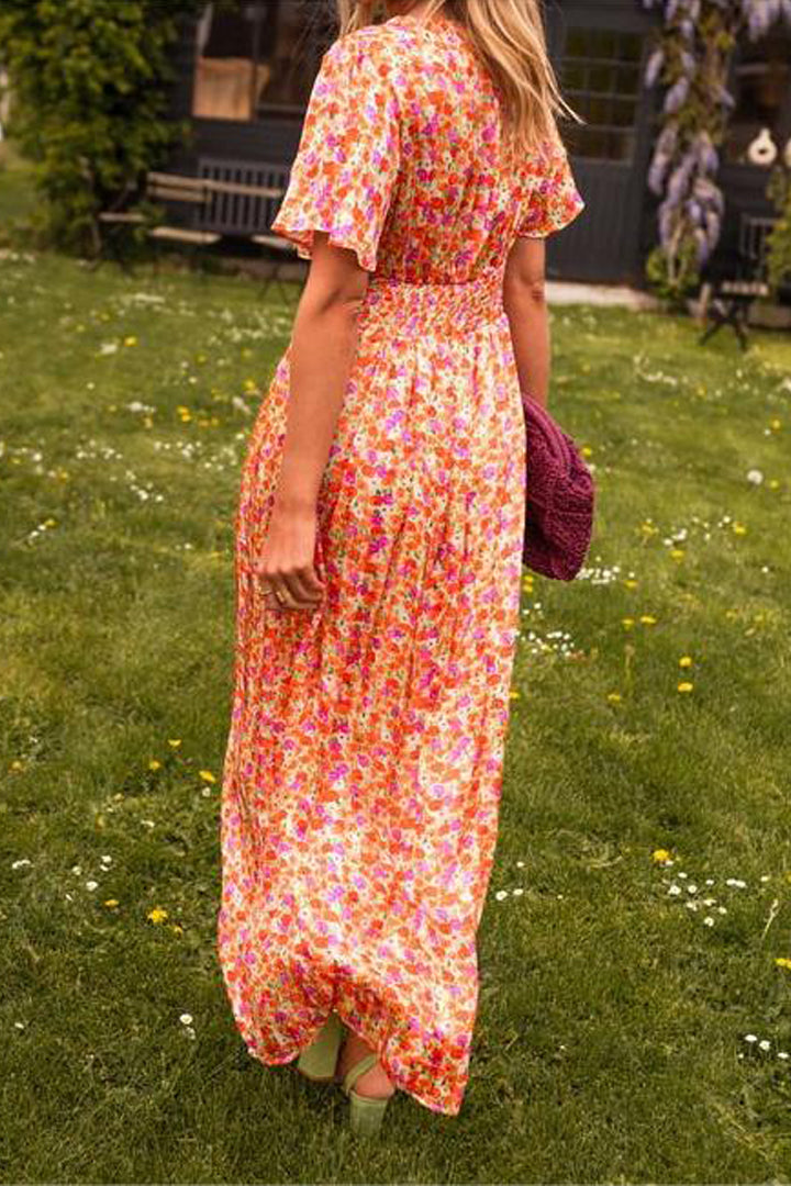 Leanne | Sukienka maxi w kwiatowy wzór z dekoltem w szpic, lekki