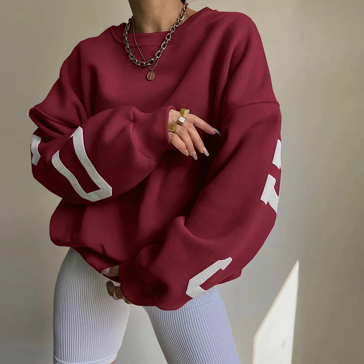 Nina – współczesny damski sweter oversize