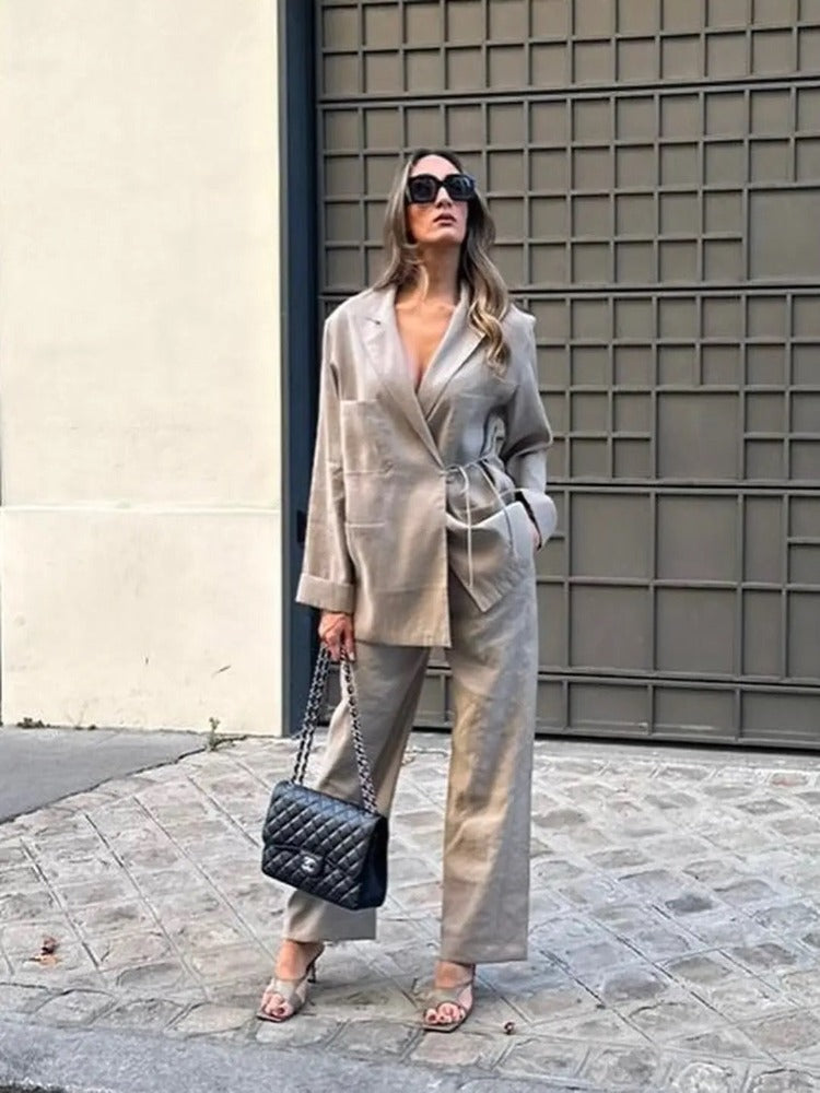 Lilibeth | Damski komplet Mila relaxed fit oversize marynarka i szerokie
