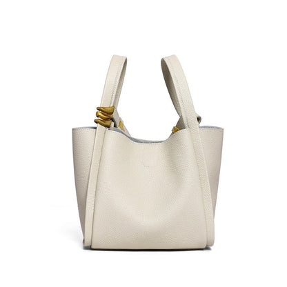 Laura | Skórzana damska torebka mini typu bucket crossbody