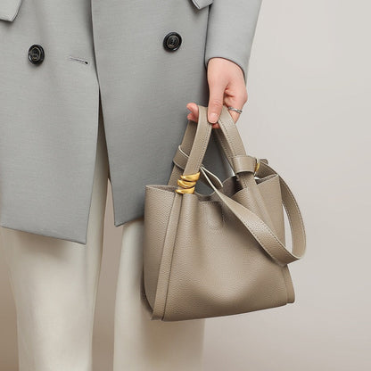 Laura | Skórzana damska torebka mini typu bucket crossbody