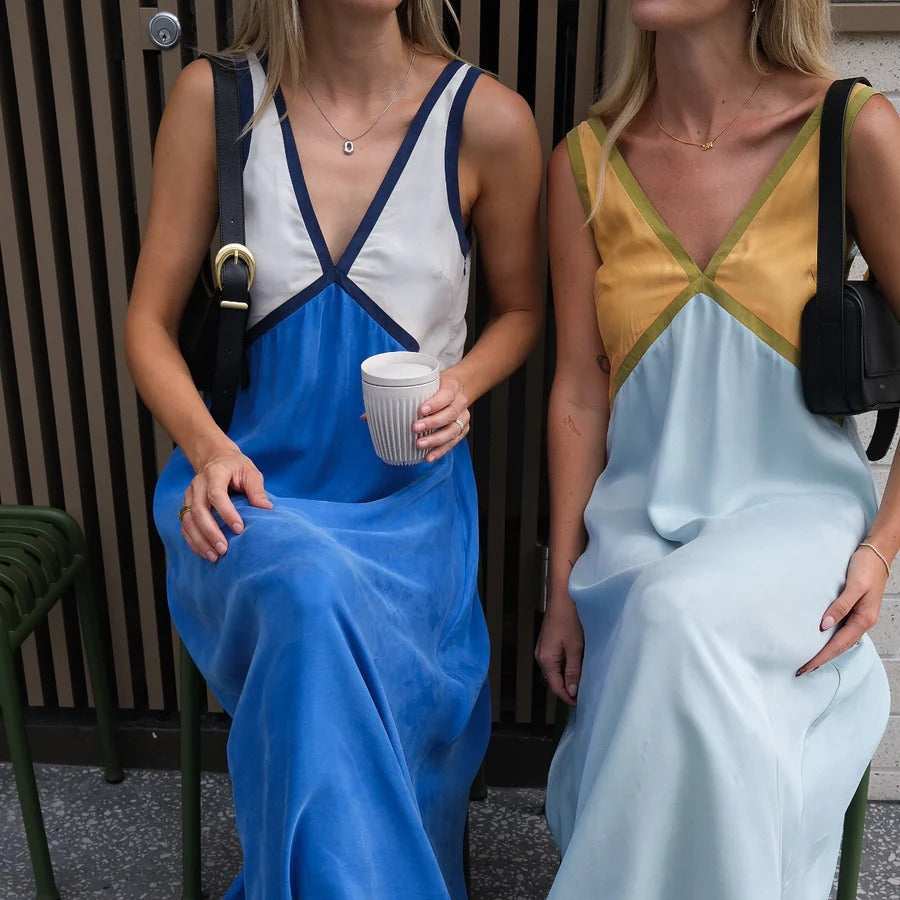 Fleur | sukienka maxi damska z głębokim dekoltem w serek
