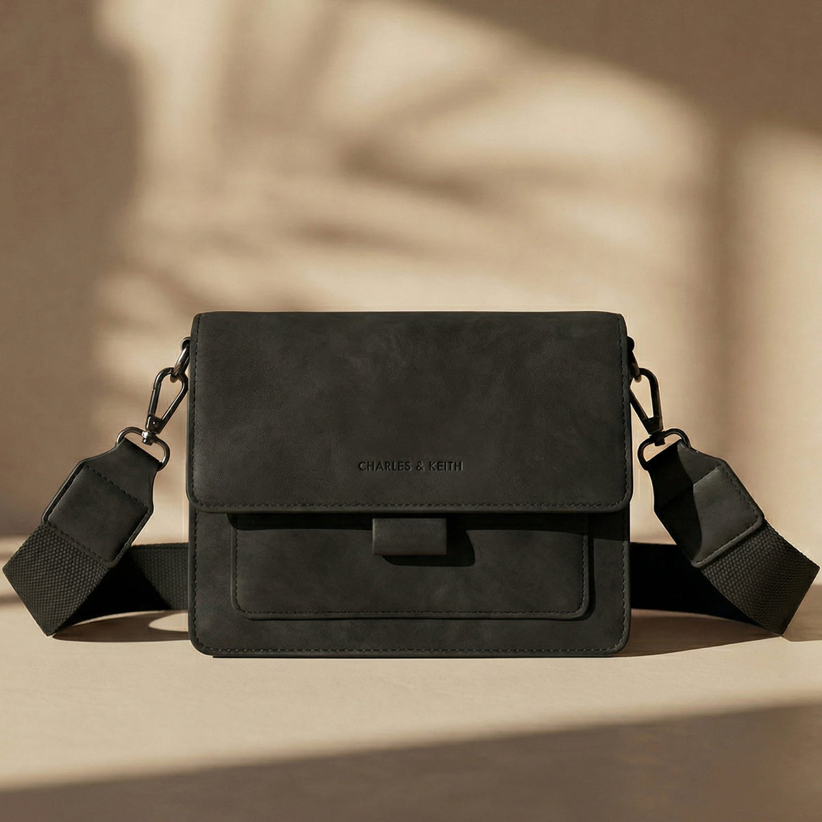 Petunia | Torebka damska crossbody Kristel w kompaktowym