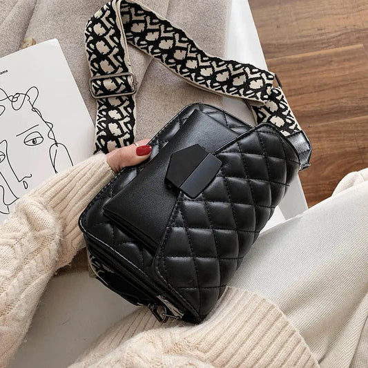 Sylvie | Torebka damska crossbody z pikowanej skóry wegańskiej