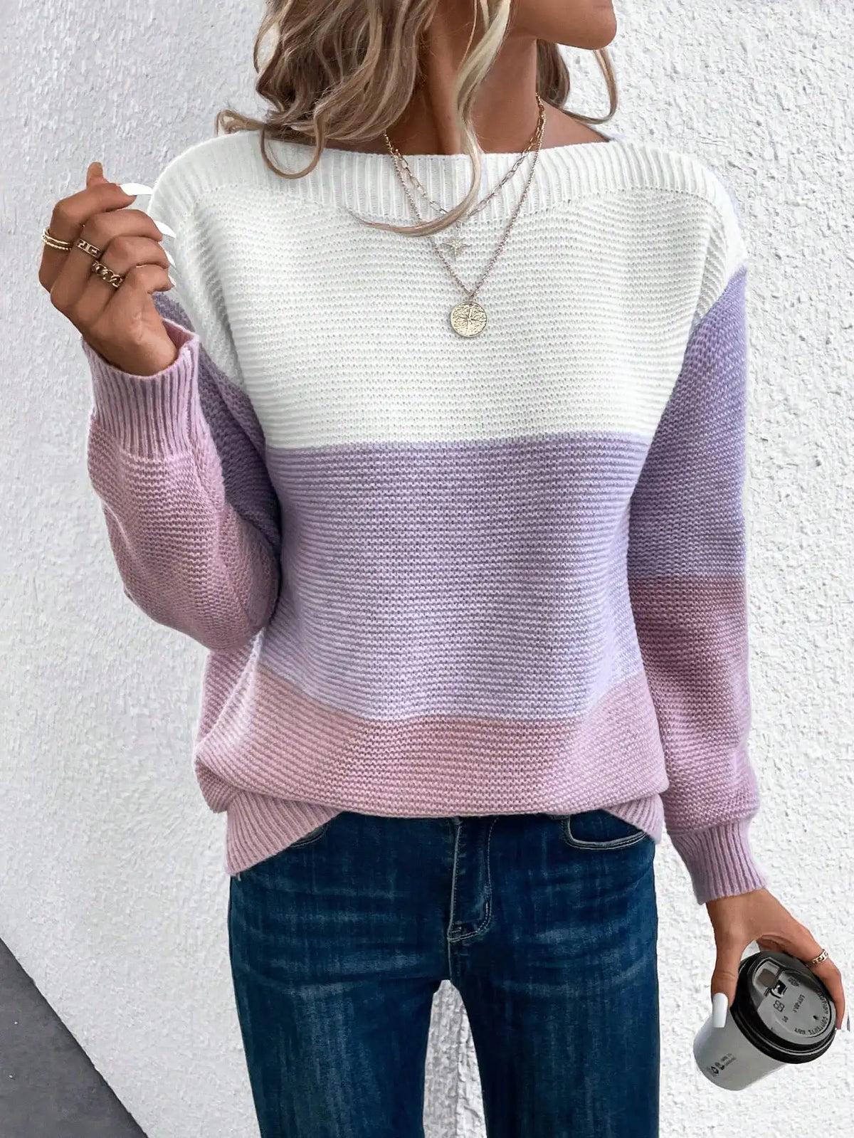 Evadne - Damski sweter w pastelowe pasy – wygodny i stylowy na co dzień