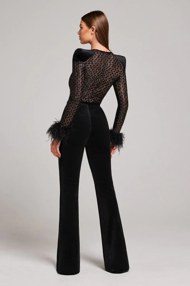 Adrianna – Eleganckie wieczorowe body z piórami dla kobiet