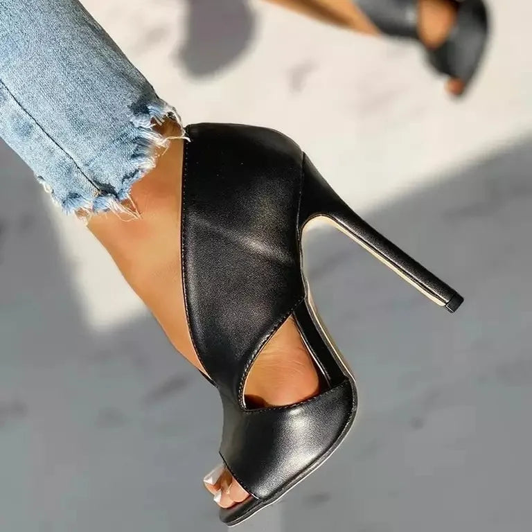 Evadne - Eleganckie buty na szpilce z wycięciami