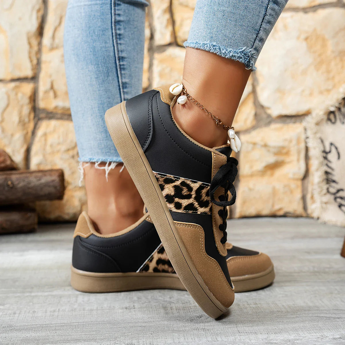 Adrianna - Damskie sneakersy z motywem panterki