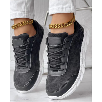 Elvira - Damskie buty sportowe sneakersy ortopedyczne z koronkowymi wstawkami