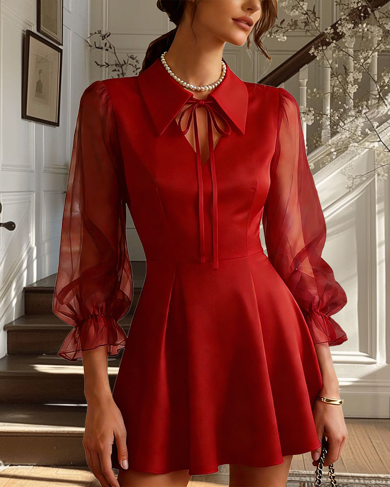 Lacey | Modna damska mini sukienka w fasonie A z siateczkowymi rękawami