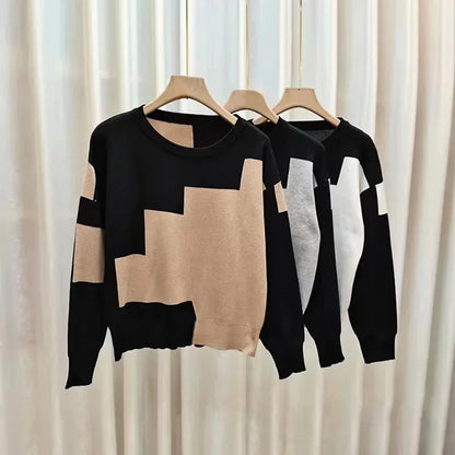 Magda - Damski sweter z geometrycznym wzorem