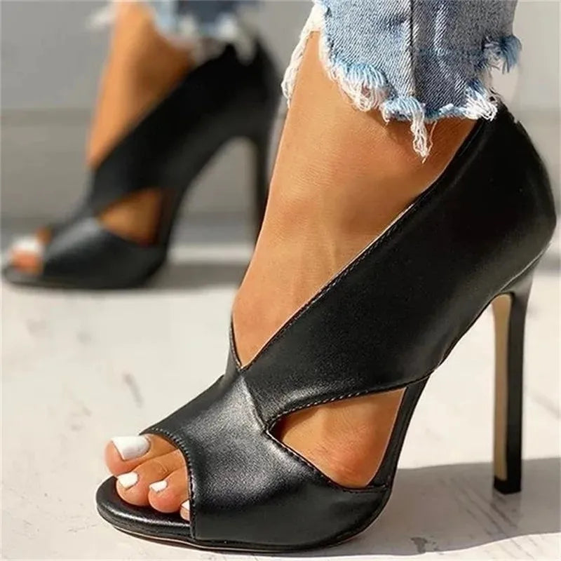 Evadne - Eleganckie buty na szpilce z wycięciami