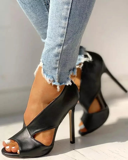 Evadne - Eleganckie buty na szpilce z wycięciami