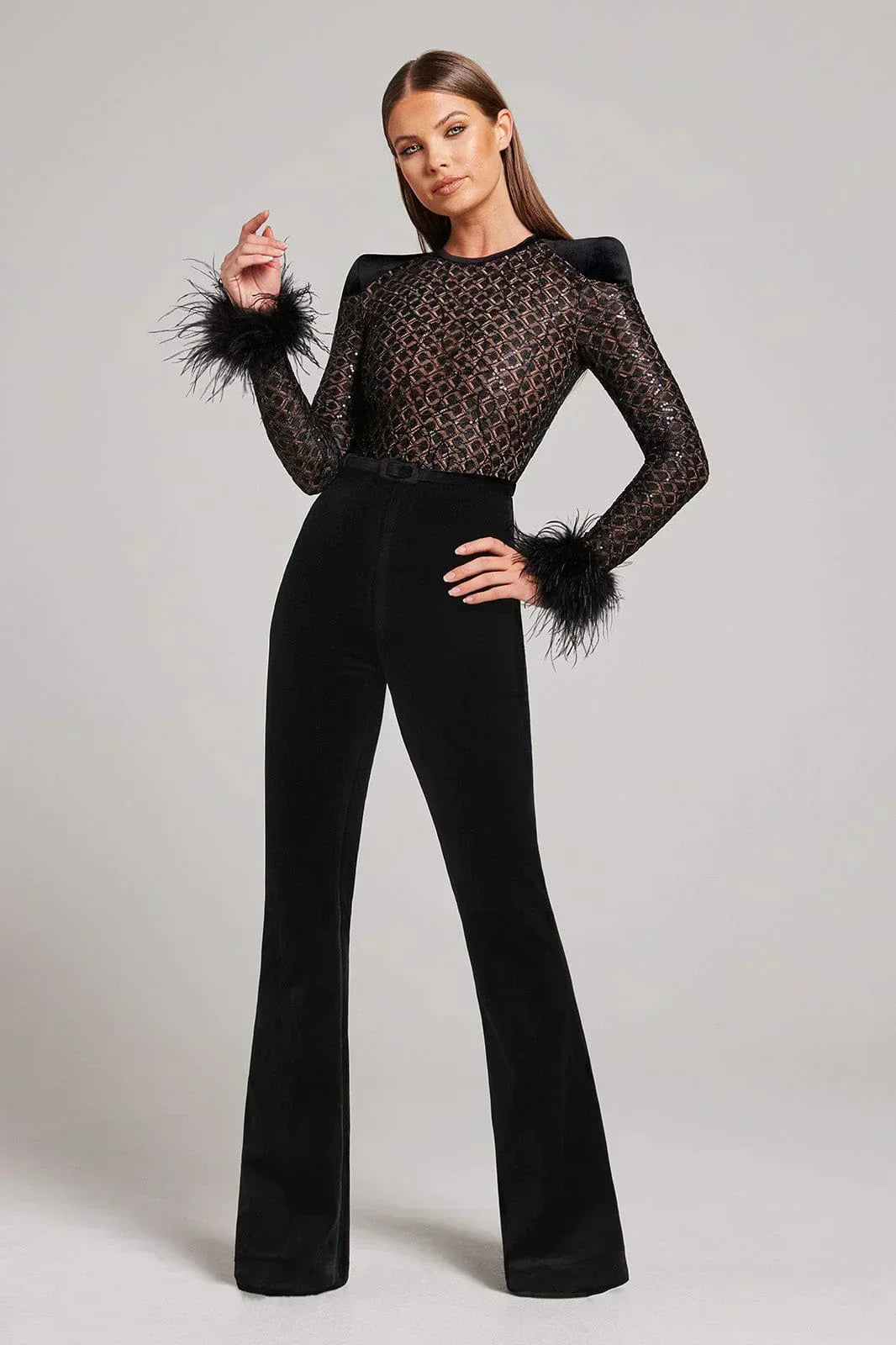 Adrianna – Eleganckie wieczorowe body z piórami dla kobiet