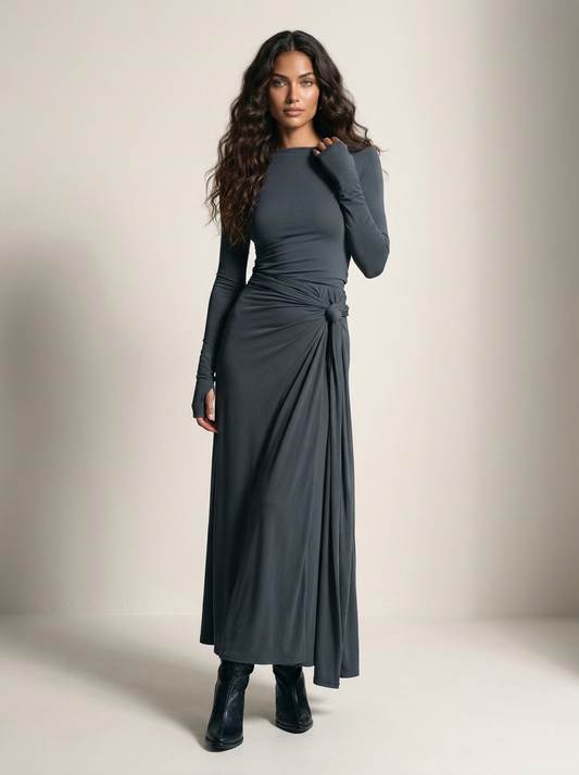 Stella | Elegancka wieczorowa suknia maxi z drapowaniem i rozcięciem wzdłuż nogi
