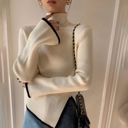 Emilia - Damski sweter z wysokim kołnierzem