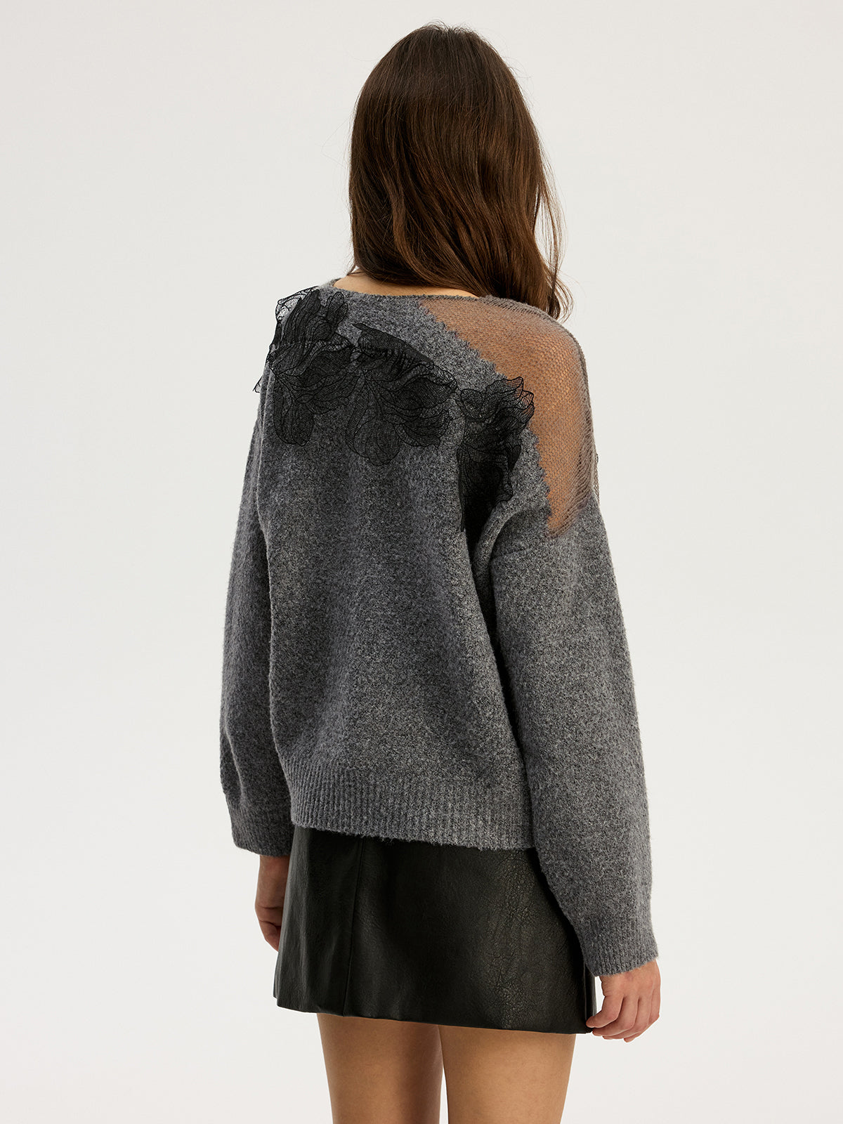 Reba | Sweter damski z koronkową aplikacją na ramionach, stylowy dzianinowy