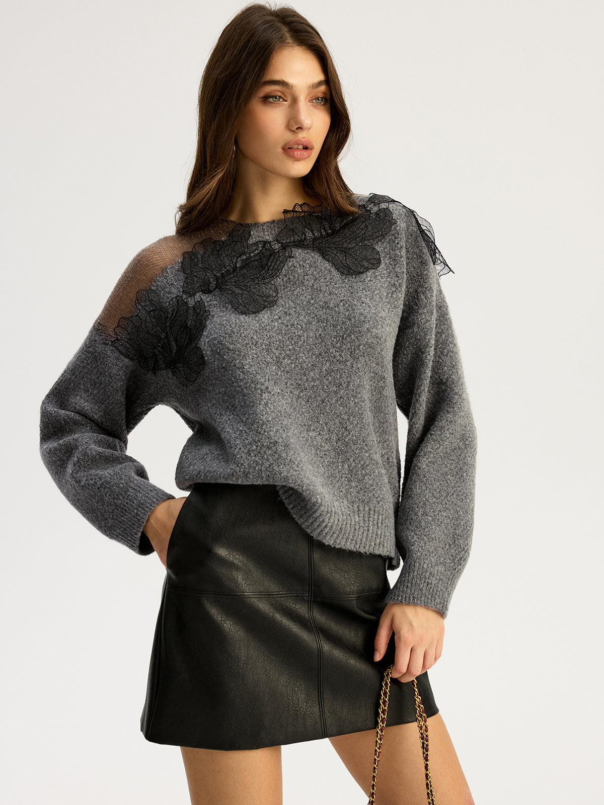 Reba | Sweter damski z koronkową aplikacją na ramionach, stylowy dzianinowy