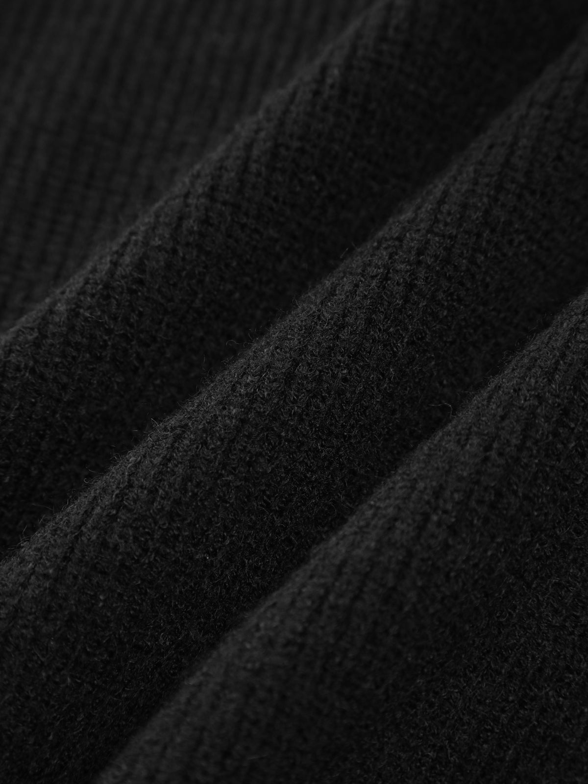 Effie | Sweter damski z wysokim kołnierzem i ozdobnym przeszyciem