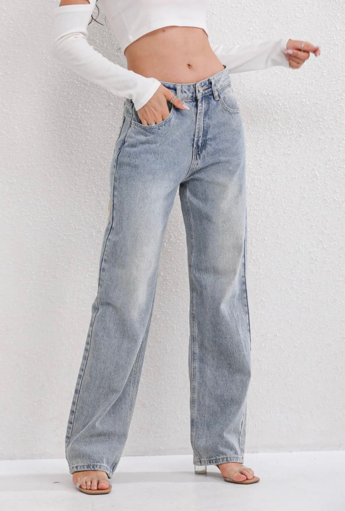 Lauren | jeansy damskie vintage z przetarciami i patchworkowym detalem