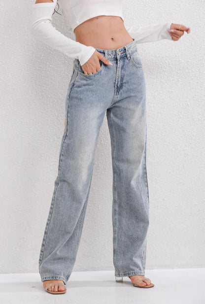 Lauren | jeansy damskie vintage z przetarciami i patchworkowym detalem