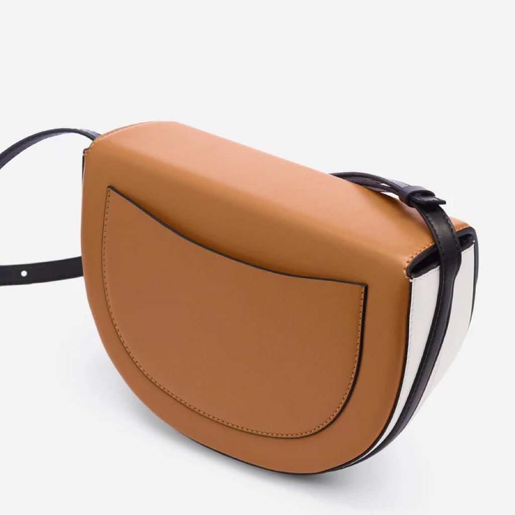Antonia | Elegancka torebka damska na ramię, miękka struktura, regulowany pasek, klasyczny fason saddle